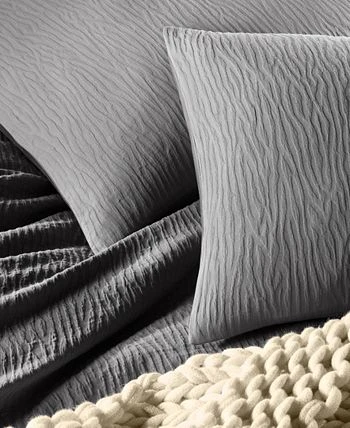 Oake Crinkle Matelasse 3-Pc. Comforter Set, Full/Queen, Created For Macy's 5 Oake Crinkle Matelasse 3-Pc. Comforter Set, Full/Queen, Created For Macy's - Image 3