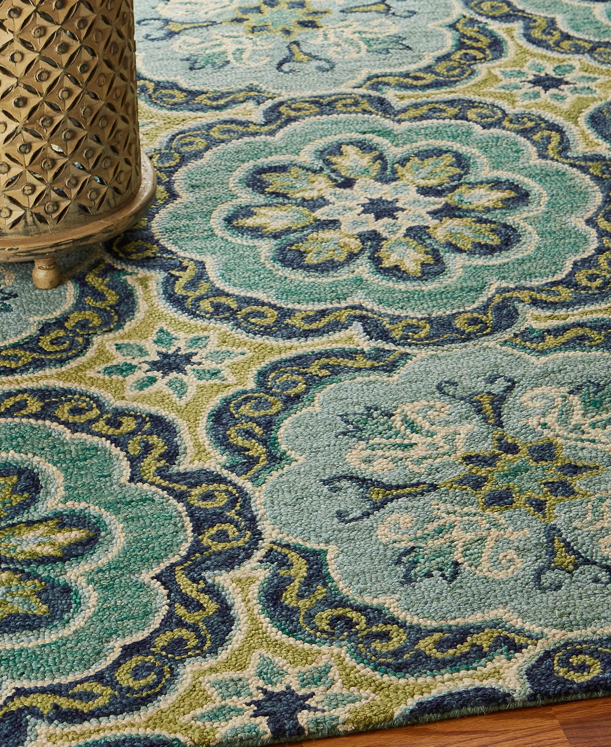 LR Home Adiance RDC54076 4' X 4' Round Area Rug 6 LR Home Adiance RDC54076 4' X 4' Round Area Rug - Image 4