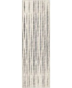 D Style Utter STT-1 2'6 X 8' Runner Area Rug