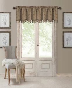 Elrene Mia Jacquard 52 X 19 Scalloped Blackout Valance -Chic Home Store 9170293 fpx